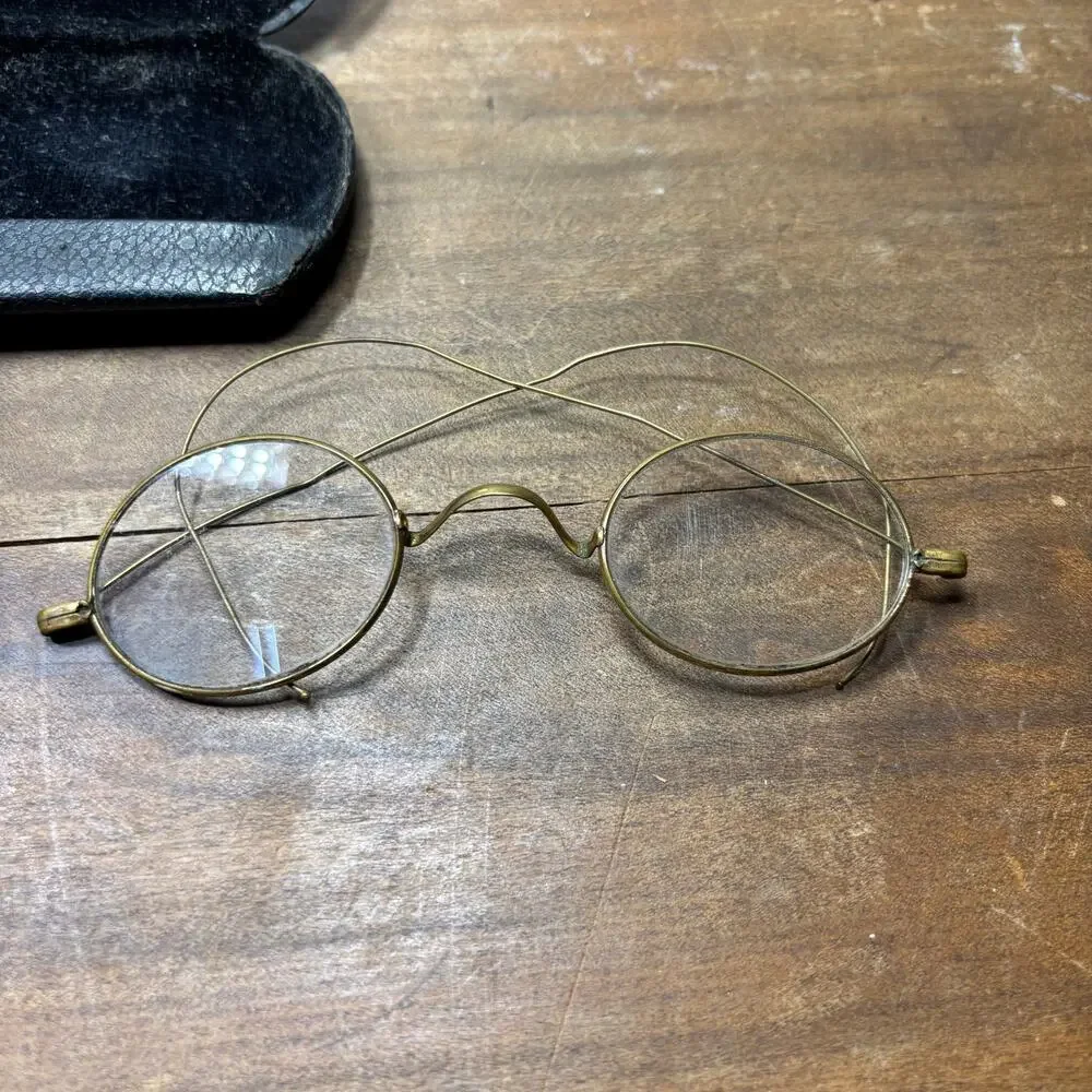 Antique Gold Wire Spectacles with Dr. Freeze Case